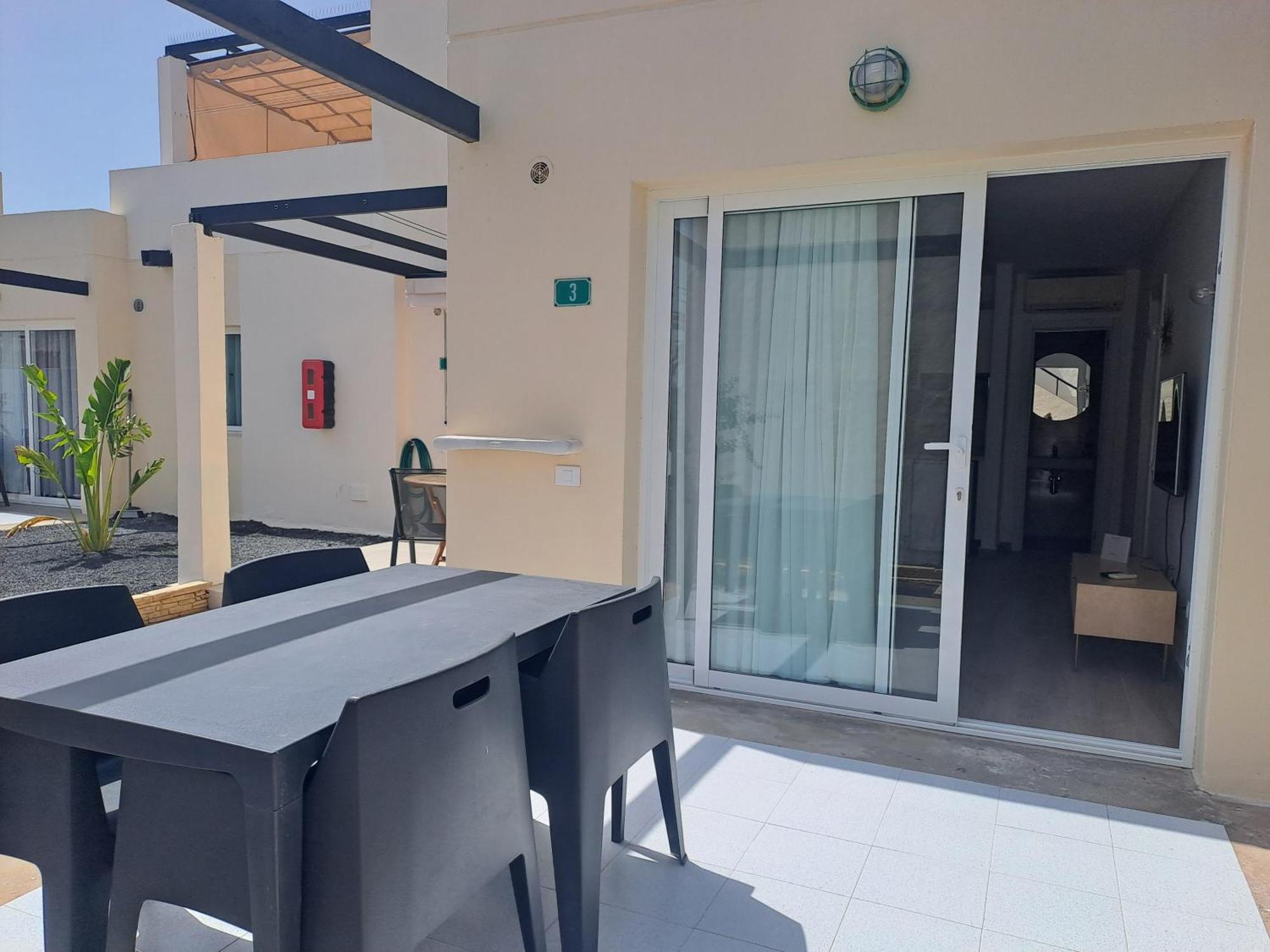 Homeforguest Apartamento Alisios 1 Con Piscina En Κοραλέχο Εξωτερικό φωτογραφία